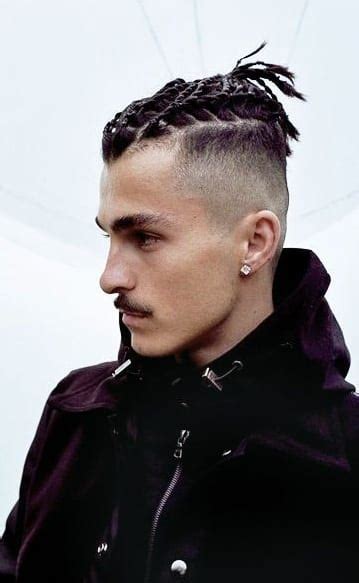 2 Best Combinations Men Should Try Along With The Undercut Top Knot