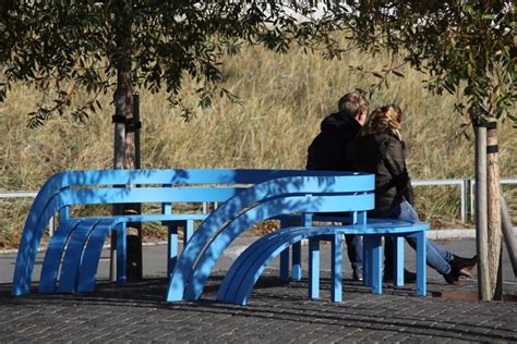 Two natural banana leaf baskets perfect for quick storage. img_publics/web/blue_modified_social_bench_jh_bmsb__8156 ...