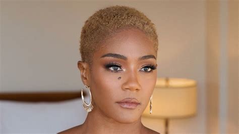 Tiffany Haddish Goes Blonde For The Golden Globes Vogue