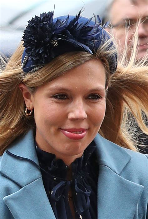 Carrie symonds is the girlfriend of boris johnson, the current prime minister of the uk and the leader of the 'conservative party.' carrie was born in 1988, to matthew symonds and his wife, josephine mcaffee. Carrie Symonds - How Does Carrie Symonds Engagement Ring ...