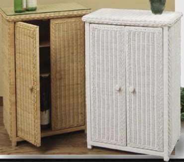 Our quality wicker bathroom cabinets are skillfully hand crafted and available in a variety of finishes and sizes. Wicker Shelves | Wicker Bathroom Storage