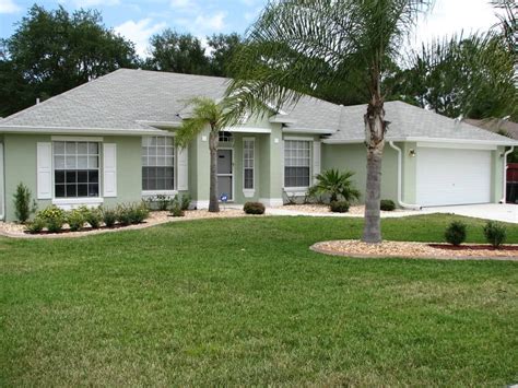 Choosing exterior paint colors for your house can be tricky. Pin by Turf Fox on LAWN CARE IN SARASOTA | Exterior house colors, Florida homes exterior ...