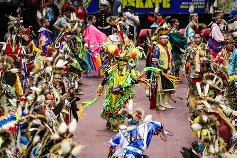 Parade Powwow Celebrate Native American Culture Local