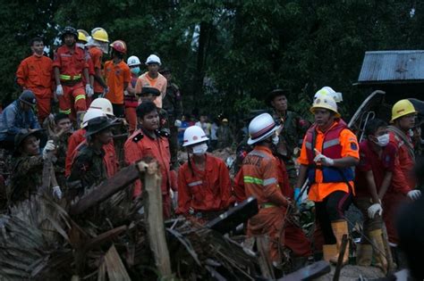 Myanmar Troops Help Flood Rescue After Landslide Kills 48