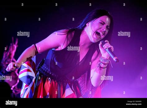 Amy Lee Evanescence Performs Live At Wembley Arena London England 09