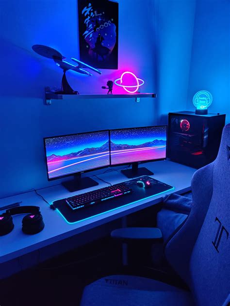 Pin By Mcxchelsea On Gaming Setup Gaming Room Setup Video Game Room