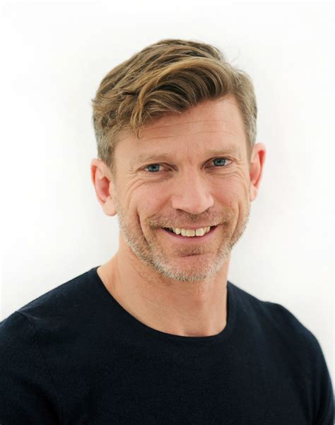 Jesper blomqvist has named paul scholes and david beckham as the two players who 'surprised' him most with their ability in training after he joined the club in 1998. Jesper Blomqvist | Blå Kokboken