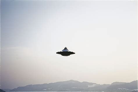 “i Want To Believe” Fantastic Rare Ufo Photographs By Billy Eduard
