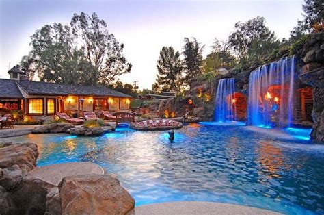 Pictures Amazing Pool Old Lion Manor In California