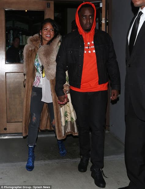 Sean P Diddy Combs Enjoys Dinner With Girlfriend Cassie Daily Mail