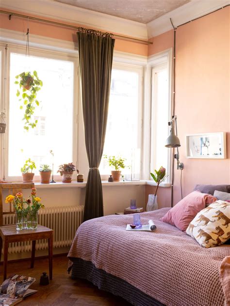 A Pink Studio Apartment Styled Two Ways The Nordroom