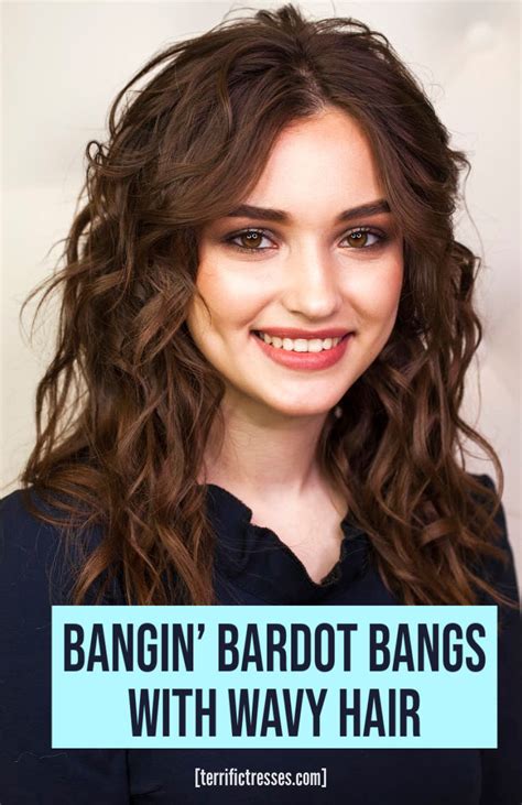 Yes, we know, that long hair needs a lot of attention, but it's a good base for so many hairstyles and haircuts! Curtain Bangs Wavy Hair | Expectation vs Reality
