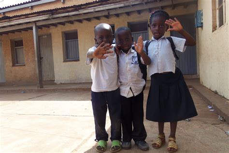 How To Share Educate 300 Refugee Children In Uganda Globalgiving