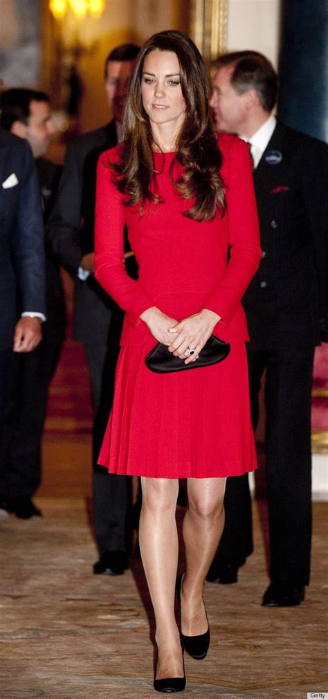 Kate Middleton Repeats A Red Dress Looks Amazing As Usual Huffpost