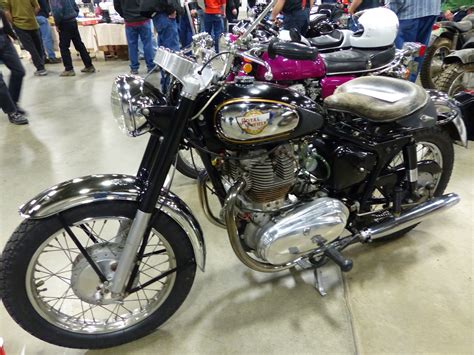 I have a 1969 that i obtained from the original owner in 1973.i am in need of the. OldMotoDude: 1965 Royal Enfield Interceptor 750 on display ...