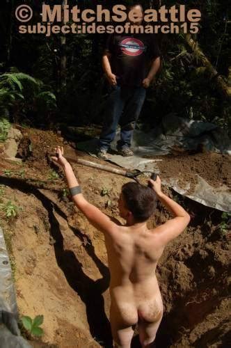 Naked Male Hard Labor Slaves DATAWAV