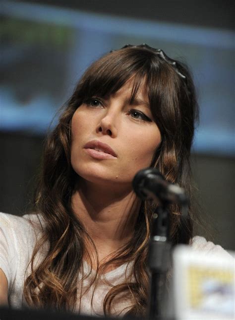The Stunning Jessica Biel Long Hair With Bangs Jessica Biel Fall Hair Colors Leather Dress