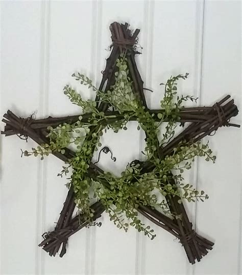 Primitive Grapevine Star With Greenery Country Primitive Home Etsy