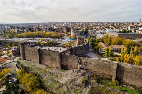 20,601 likes · 238 talking about this. Diyarbakir, la luz de Turquía.