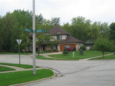 Search 59 homes for sale in lindenhurst, il. Lindenhurst, IL : Robincrest - Homes of Lindenhurst photo ...