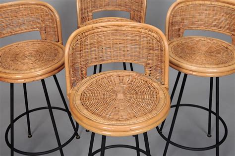 The average price for rattan bar stools ranges from $50 to $400. Set of 4 Mid Century Rattan Swivel Bar Stools in Style of ...