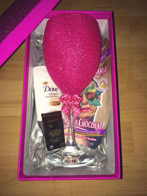 Gift boxes for wine glasses with stems. Hot pink glitter wine glass gift: Purchase online at www ...