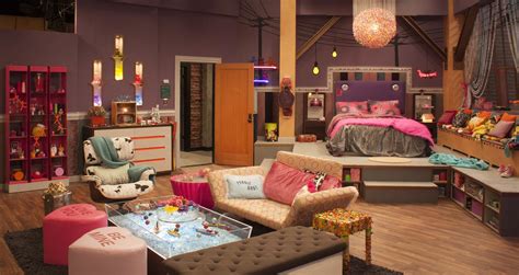 See icarly's bedroom for the first time! Carly's Bedroom — Set Design Shop