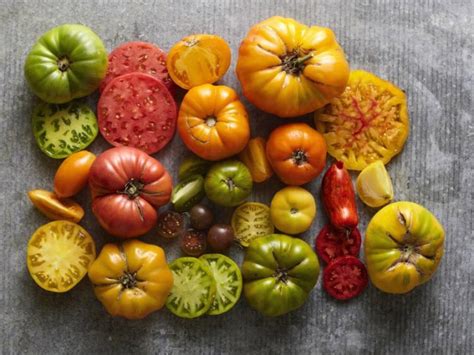 Heirloom Tomato Varieties By Color Country Green Living