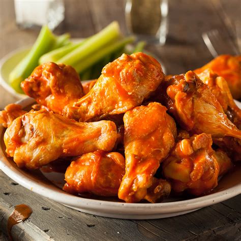 Spicy Buffalo Wings Fratellis New York Pizza