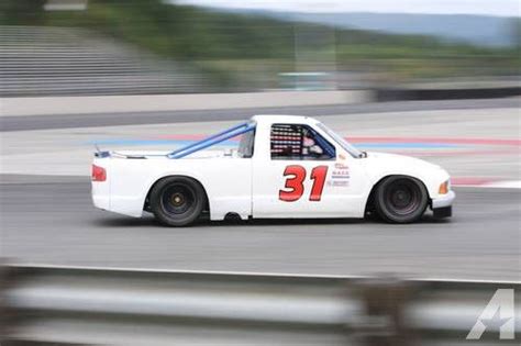 This is a list of points scoring systems used to determine the outcome of the nascar championships since 1949. Nasa / nascar pro truck | Nascar trucks, Chevy s10, Trucks