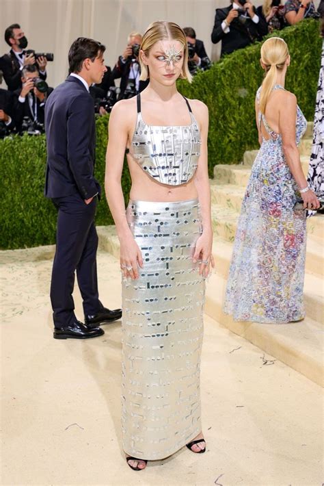 Met Gala 2021 Hunter Schafer In Prada Getty Mondo Moda