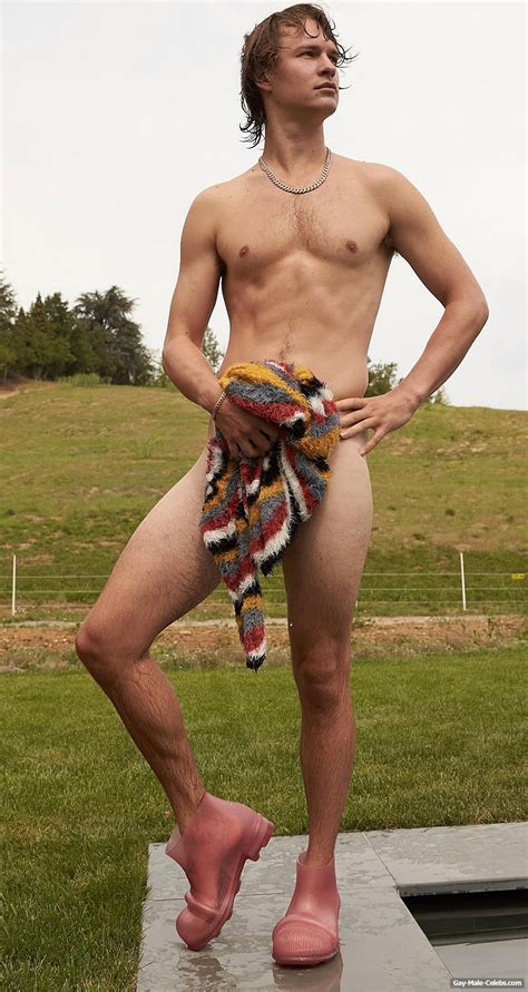 Free Ansel Elgort Naked Covering His Great Cock 17Gay