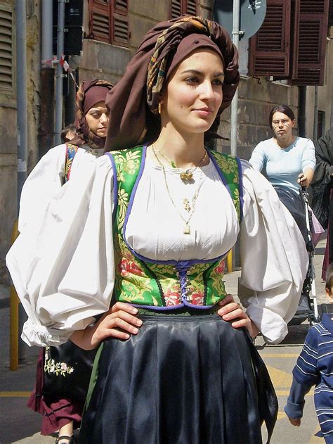 sardinian costume folk fashion ethnic fashion folklore sardinian people beautiful people
