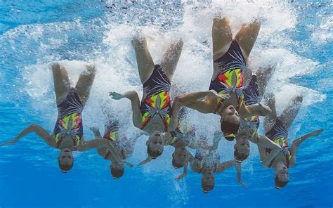 In First Israels Synchronized Swimming Team Reaches World