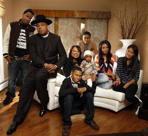 Find out about joseph simmons's family tree, family history, ancestry, ancestors, genealogy, relationships and affairs! Top 100 Richest Musicians In The World And Their Net Worth