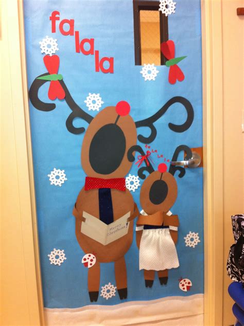 My Classroom Door For Christmas Time Christmas School Christmas