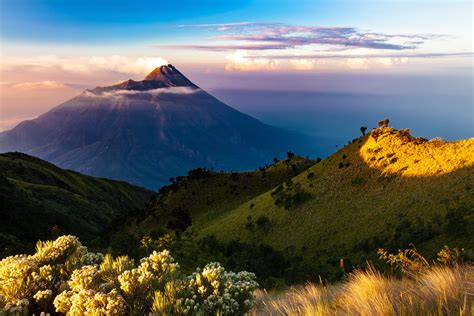 National Geographic Logo Nature Landscape Volcano Volcanic