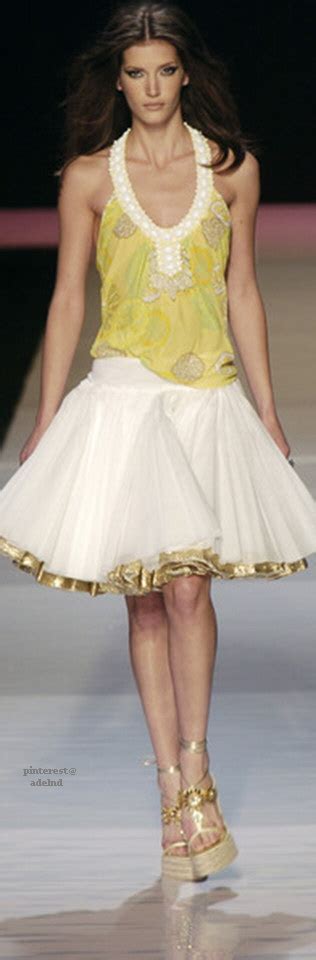 Emanuel Ungaro Spring 2005 Sleeveless Formal Dress Formal Dresses