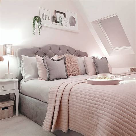 20 Pink Grey White Bedroom Decoomo