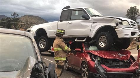 Nobody Hurt In Crazy Car Crash In Prescott