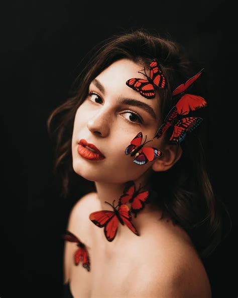 Beautiful Butterfly Girl 🦋 Mode Com Imagens Fotografia Com Glitter