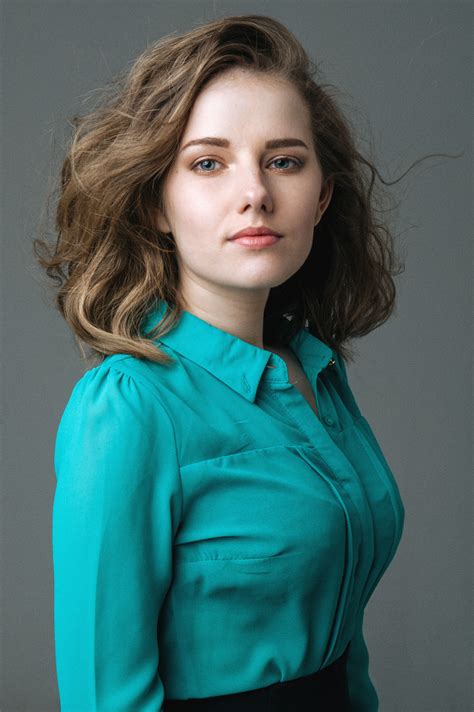 Classify Russian Actress Nadezhda Parshina