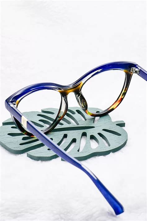 97565 cat eye blue eyeglasses frames leoptique