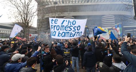 Inter Milan : les supporters envahissent la ville pour ...