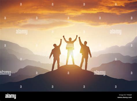 Silhouette Border Hi Res Stock Photography And Images Alamy