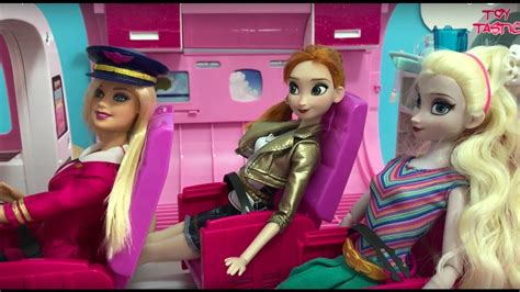 Barbie And Elsa Anna Dolls Videos Airplane At The Hotel Beach Vacation