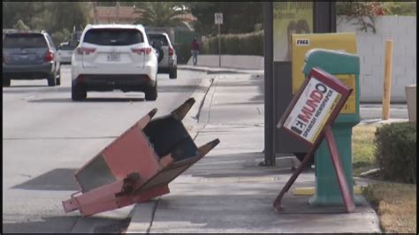 Strong Winds Sweep Through Las Vegas Youtube