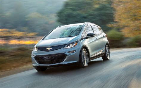 2019 Chevrolet Bolt Ev Lt Price And Specifications The Car Guide