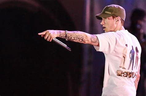 Eminem Reveals Tracklist For ‘revival Complex