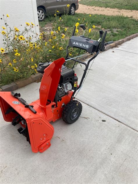 Brand New Ariens Classic 24 In 208 Cc Two Stage Gas Snow Blower